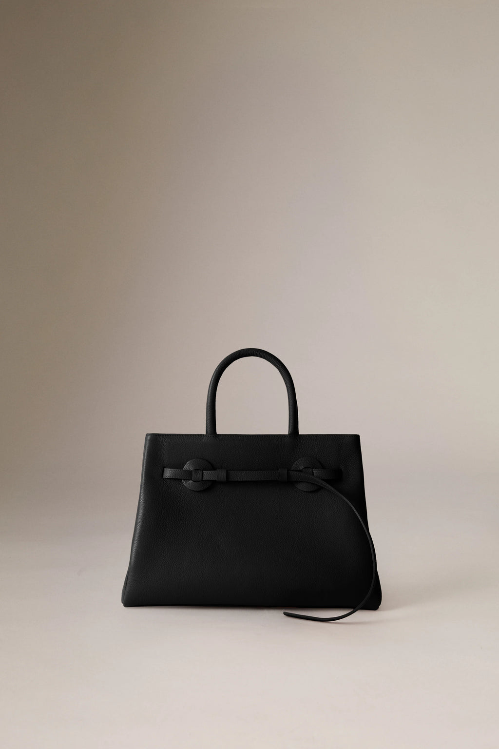 Leather Donut Handbag M Black