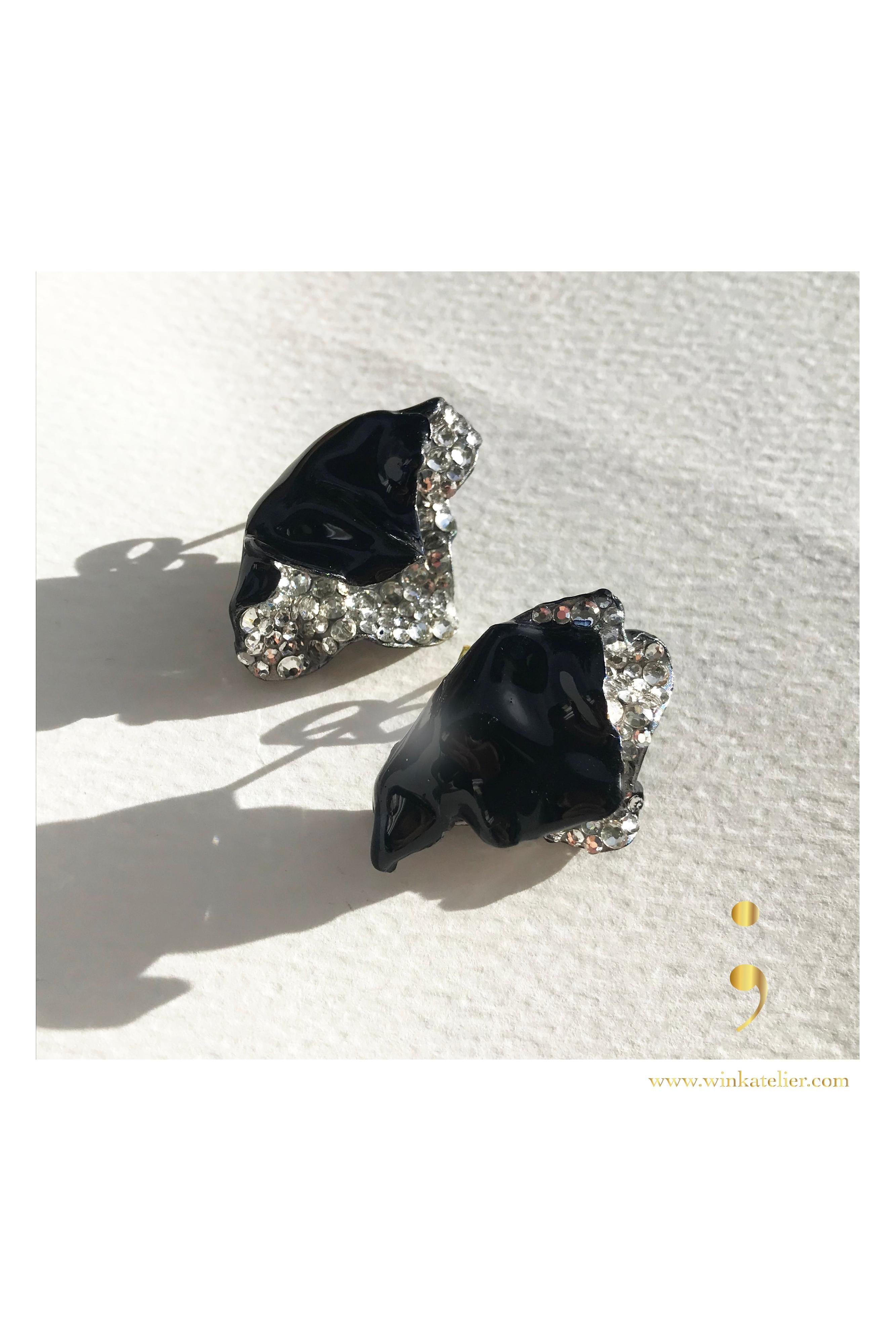 Mermaid's Tails Earrings (Black)