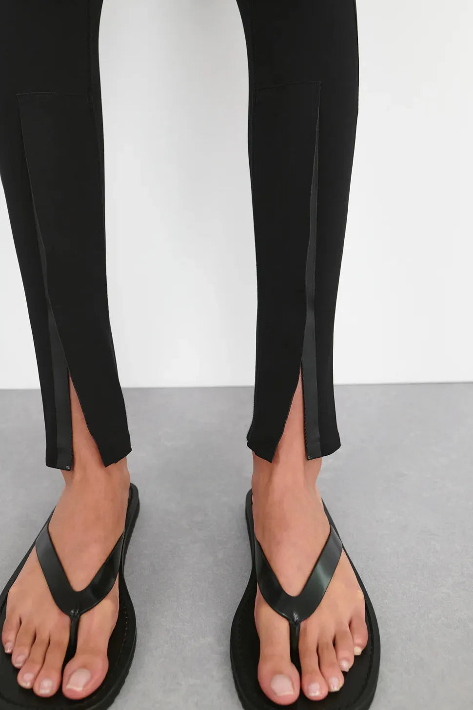 Opaque Front Zip Legging