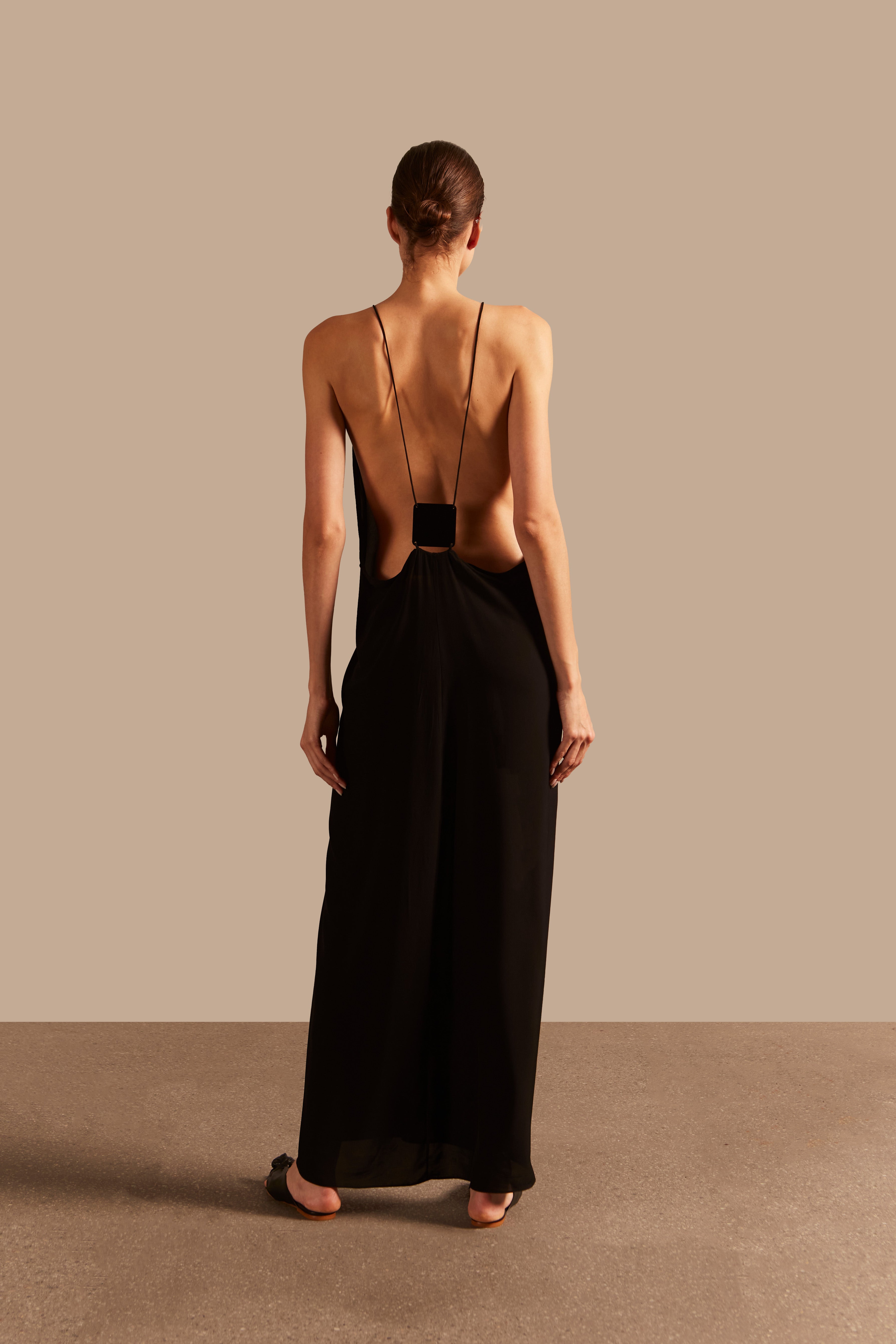 Solid Inamorata Bare-Back