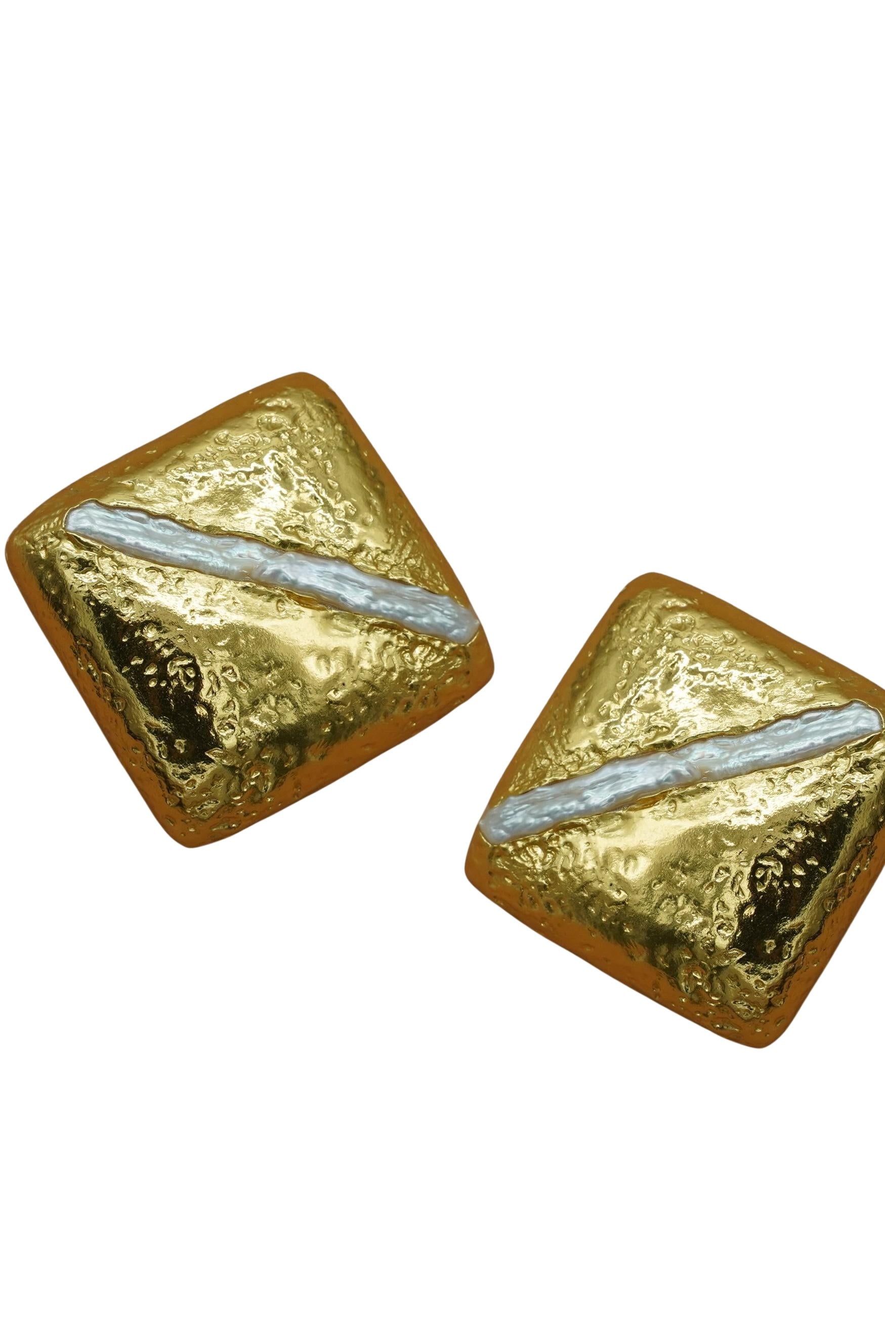 Rec Birch Pearl Earrings